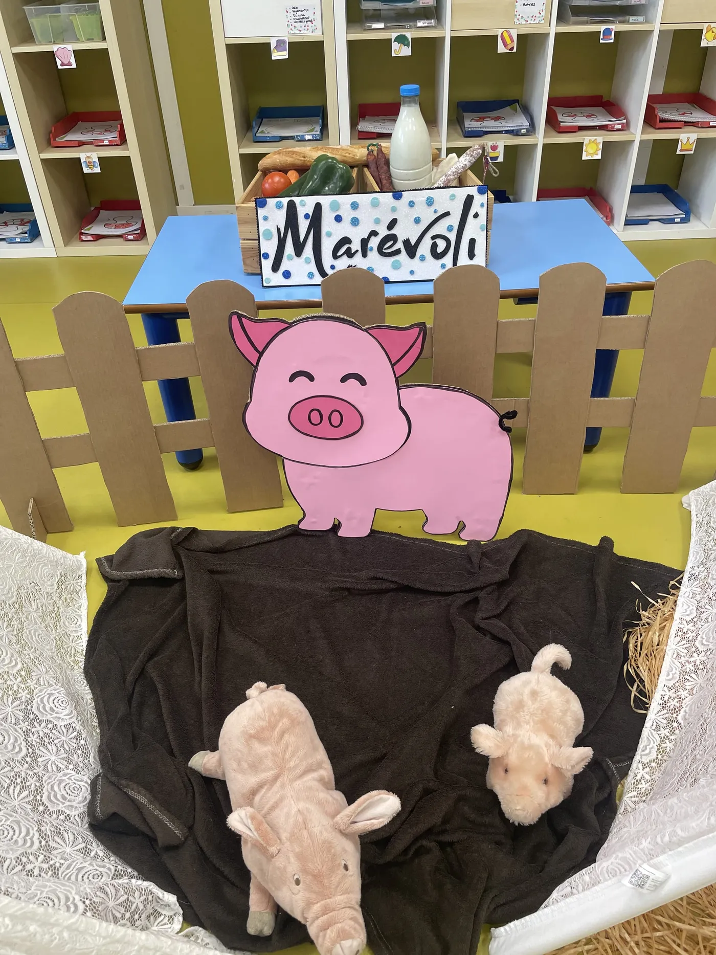 Granja en el cole — foto 1 de 3